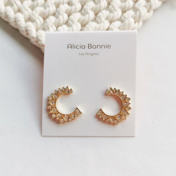 Authentic Alicia Bonnie Sunburst Gold White Crystal Stud Earrings - Picture 1 of 3